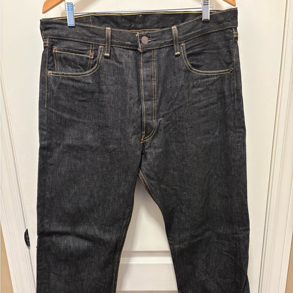 501 Levi’s Men’s black jeans